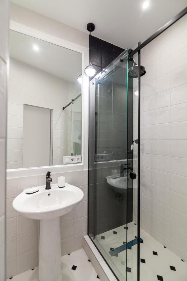 Apartment 39 Svobody Avenue 利沃夫 外观 照片