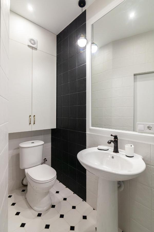 Apartment 39 Svobody Avenue 利沃夫 外观 照片